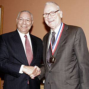 Colin Powell Lee Hamilton 2008.jpg